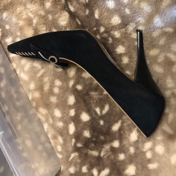 Carlos Santana Black Suede 4" heel Pumps with leather trim, sz 8.5 - Picture 10 of 10
